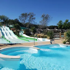  Camping Mobil-home Confortable Et Bien Equipe Avec Piscines Et La A Pied