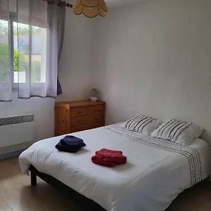  Hébergement de vacances La Maison De Gigi, A 2 Minutes De La De Kerler