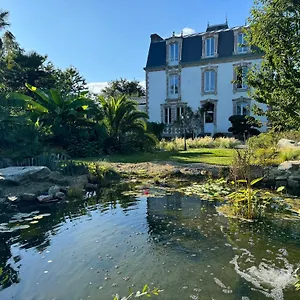 Manoir De Lanveur Frühstückspension